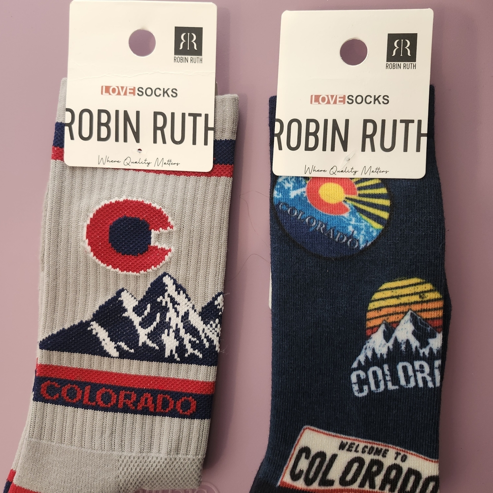 Robin Ruth Colorado Mountain Crew Socks - Gray & Navy